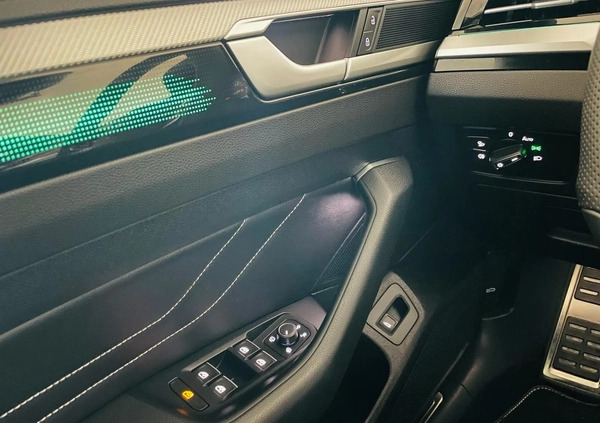 Volkswagen Arteon cena 189500 przebieg: 11740, rok produkcji 2023 z Suraż małe 631